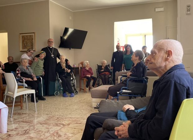 Seconda giornata della visita pastorale del Vescovo alla parrocchia Santa Maria di Portosalvo