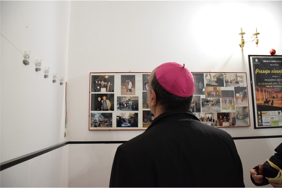 gallery grid image