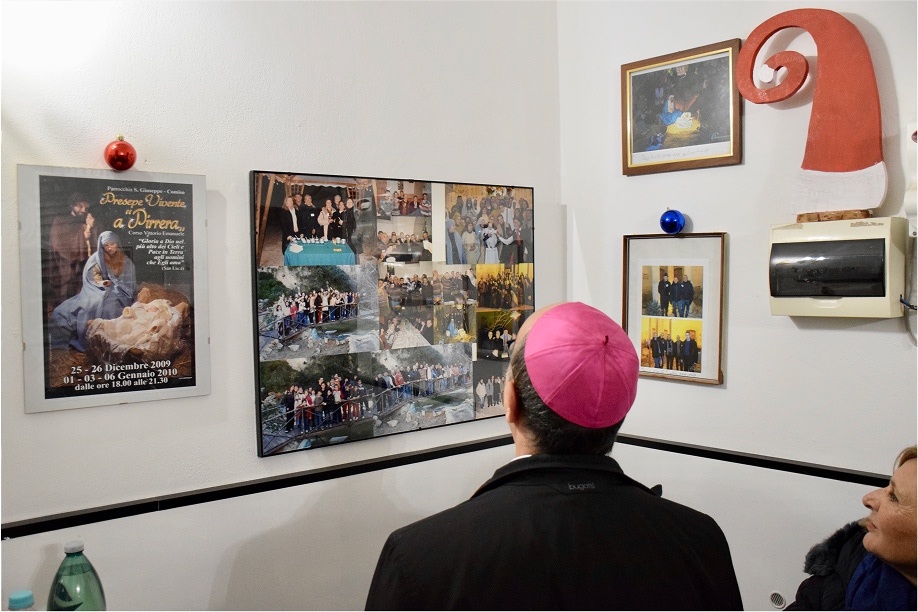 gallery grid image